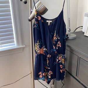 Joie Navy Blue Floral Sleeveless Romper 100% Silk w/tie waist  Size XS